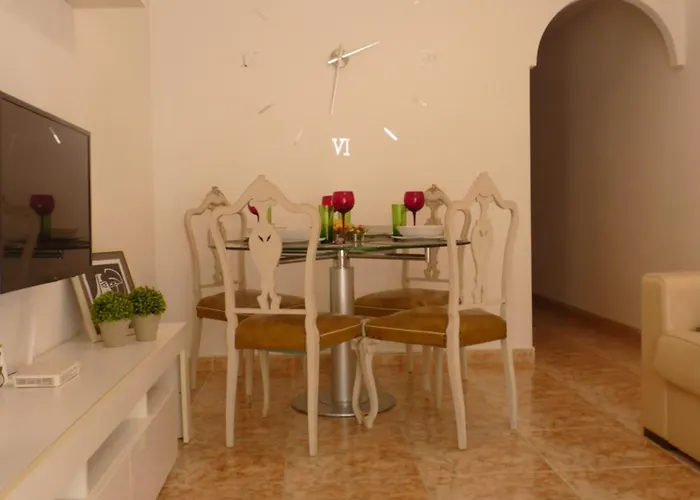 Playa Del Cura With A Free Parking Place Apartment
